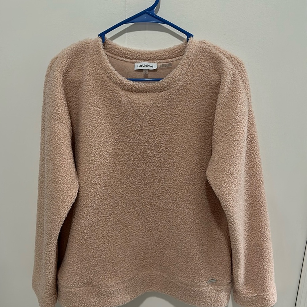 Small Calvin Klein sweater